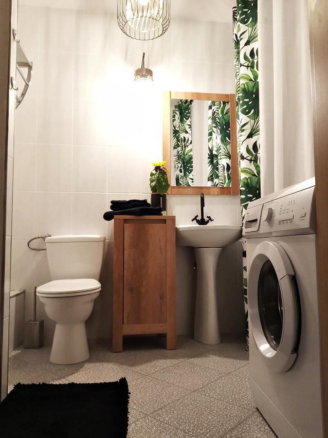 Downtown Studio Apartman Zielona Góra Kültér fotó